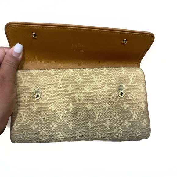 Vintage Louis Vuitton Min Lin Wallet - Picture 10 of 11